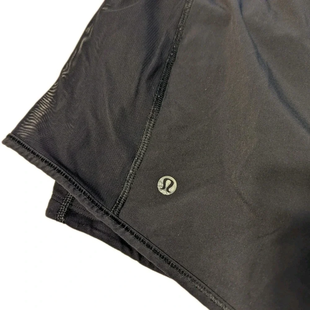 Lululemon Athletica Meshed Up Shorts Layered Workout Gym Athleisure Black Size 4